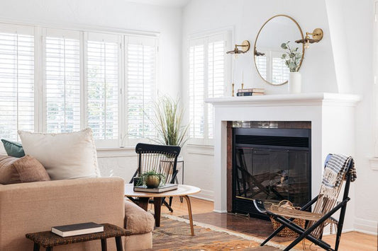 How to Create a Cozy Corner with Throw Pillows